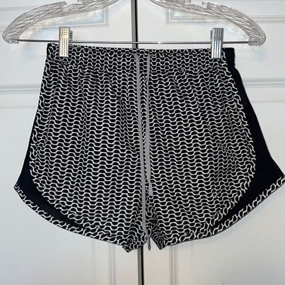 Nike running shorts  - Picture 1 of 6